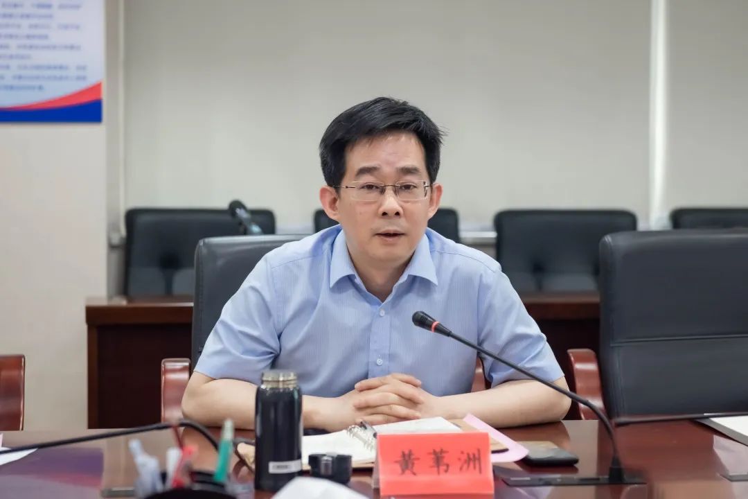 福建信管局一行到福建廣電網(wǎng)絡(luò)、中廣電移動(dòng)福建分公司調(diào)研廣電5G建設(shè)工作